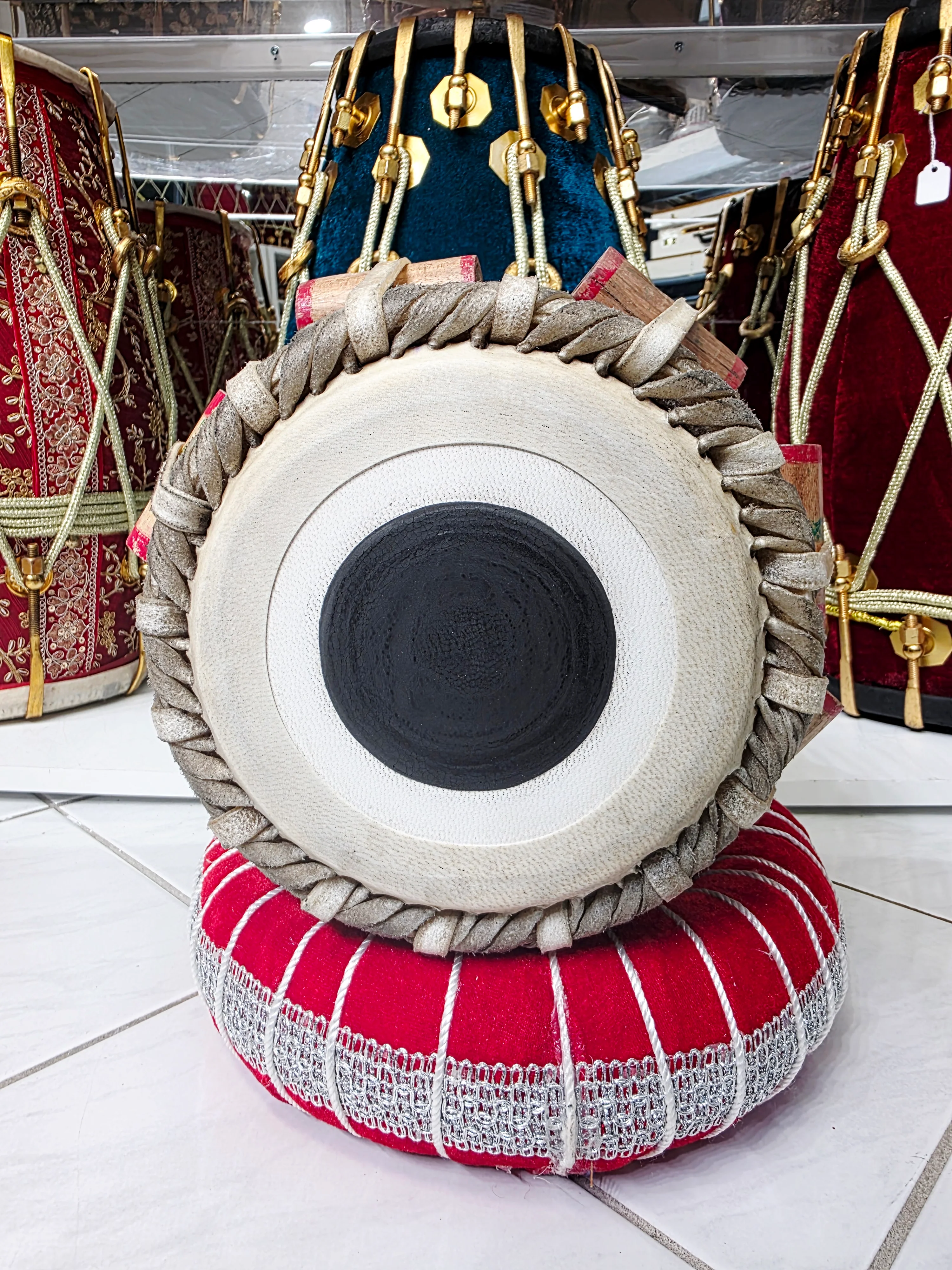 AgniNaad – 6" A/A# Red Sheesham Bharat Dayan *Minor Cosmetic Filled in Crack* Minor Ringing* - Image 5