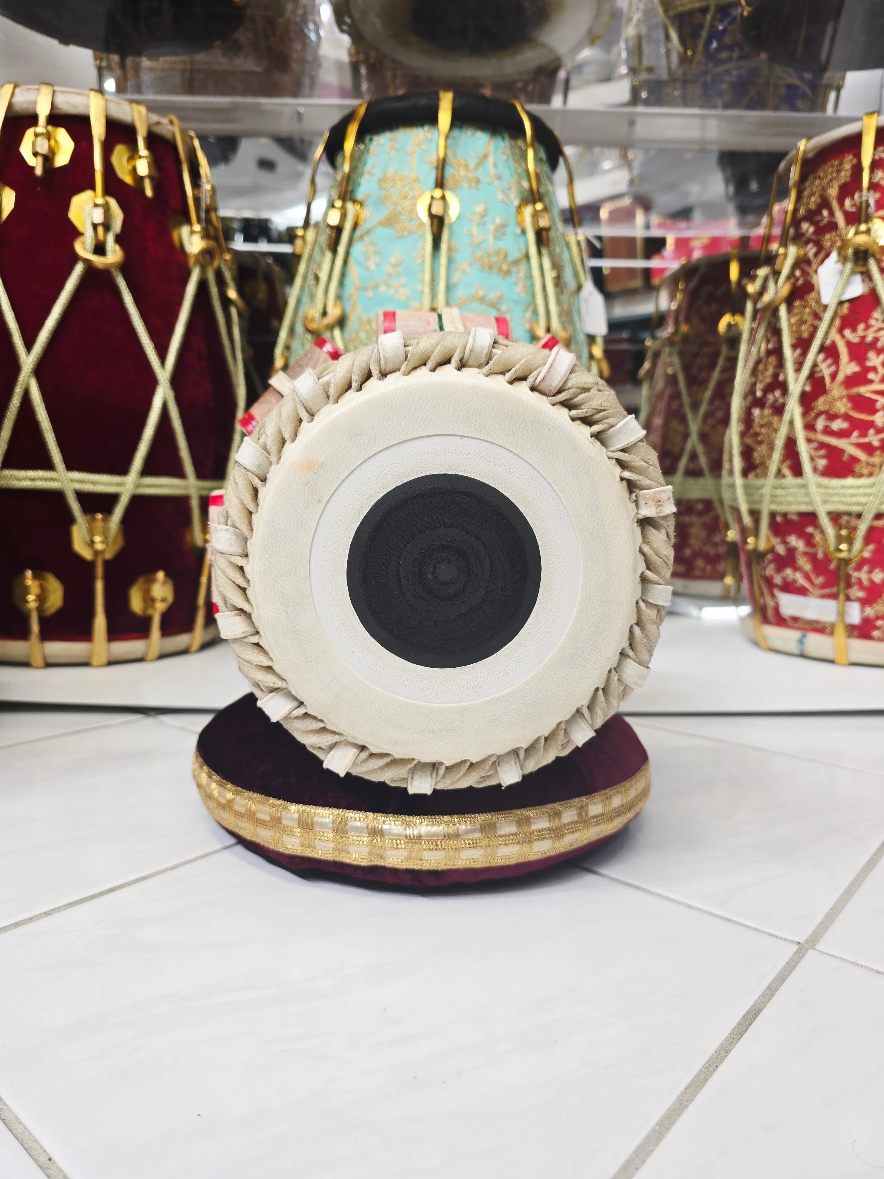 Crimson Veer | Manoj Vhatkar Dayan:
6" Red Sheesham | Tuned A#/B *Very Minor Cosmetic Blemishes - Image 5