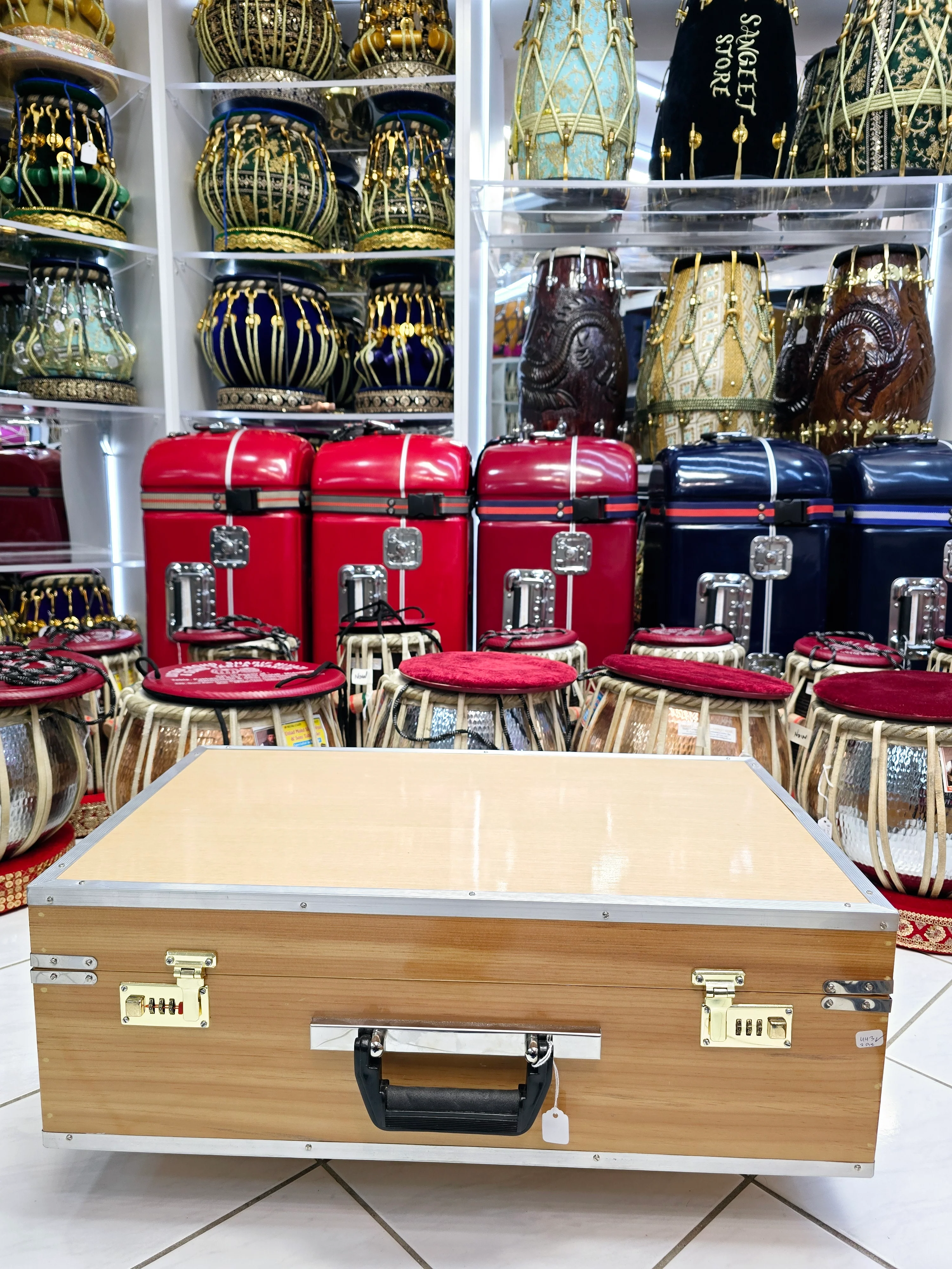 Ember Trekker Harmonium – Professional 2-Reed Traveller with LHC - Image 10