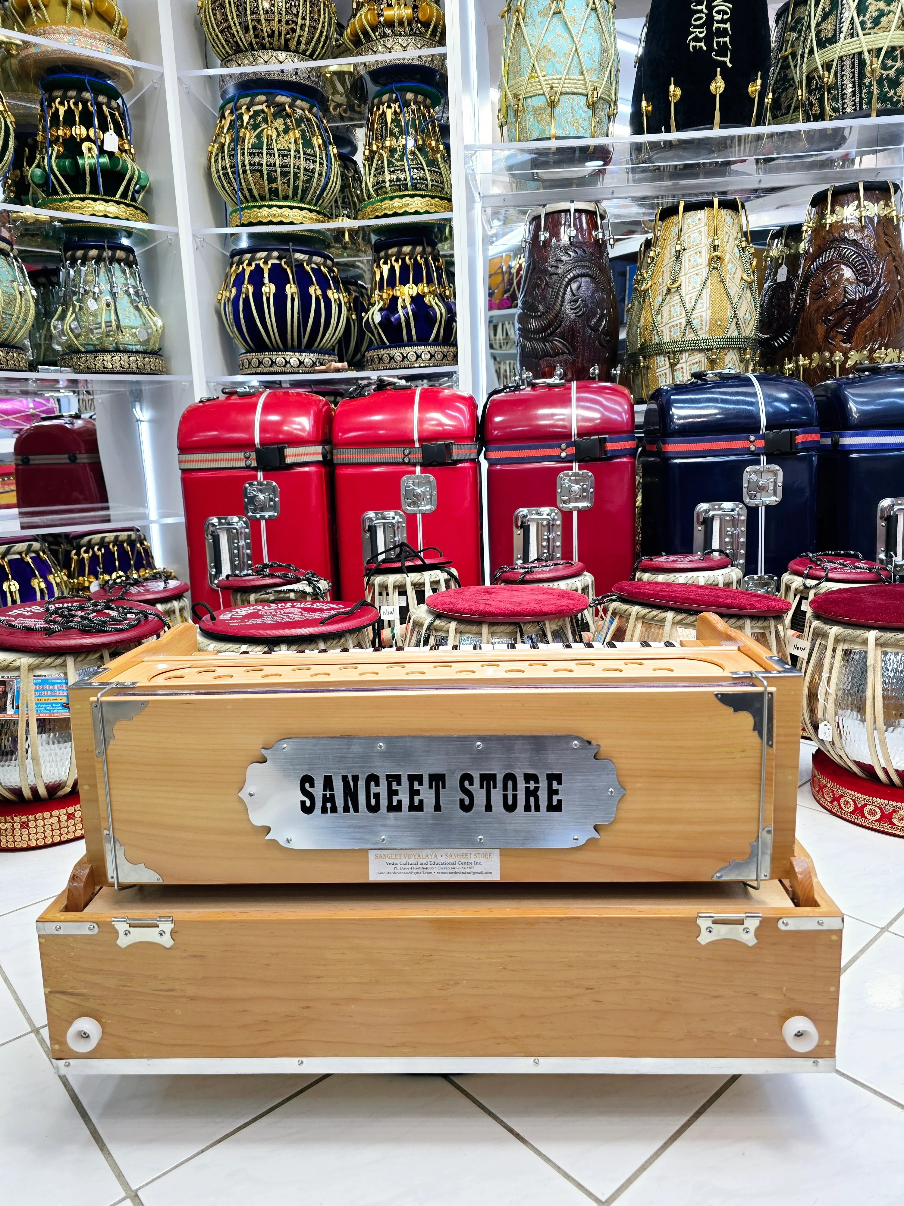 Ember Trekker Harmonium – Professional 2-Reed Traveller with LHC - Image 6