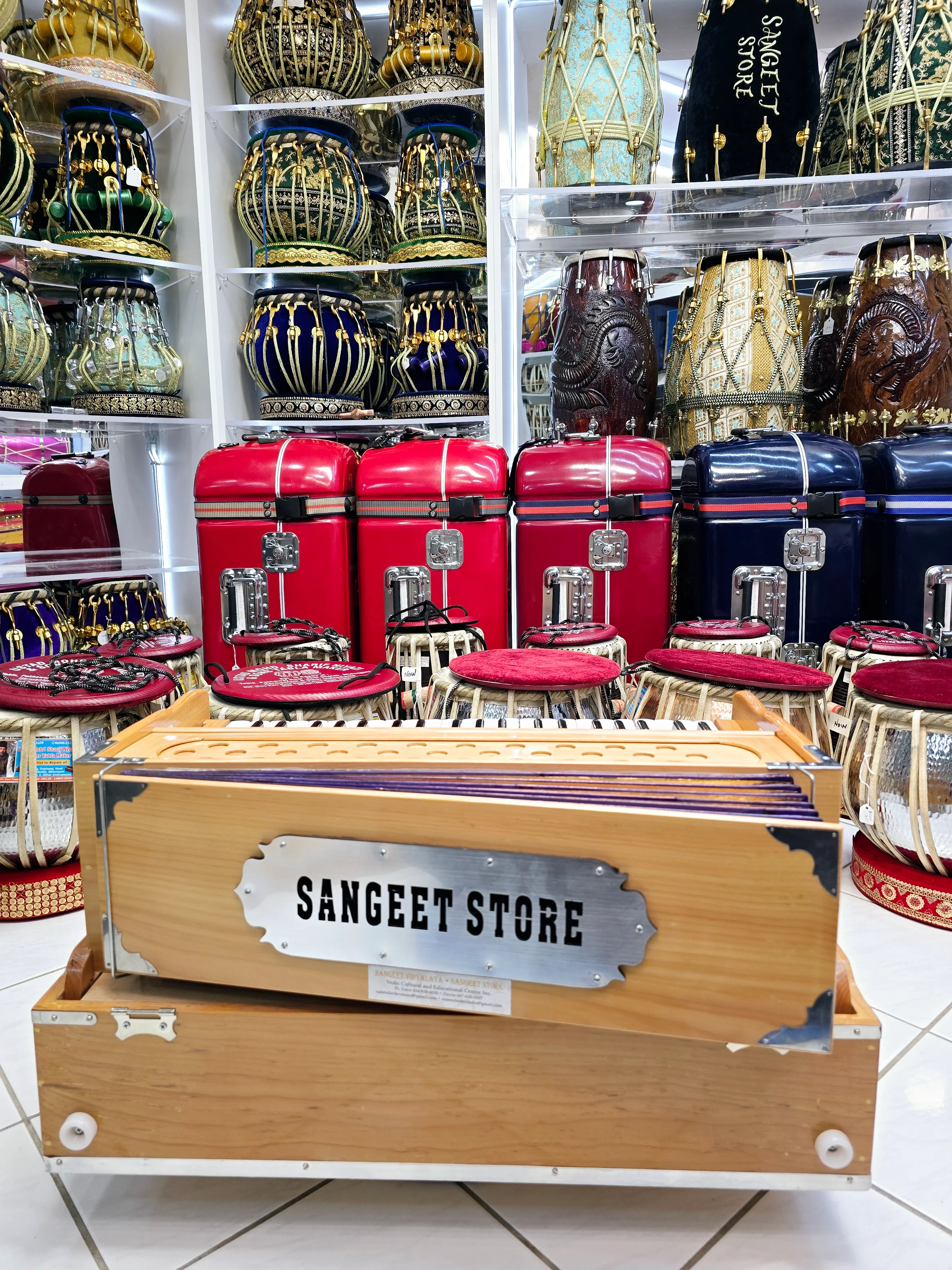 Ember Trekker Harmonium – Professional 2-Reed Traveller with LHC - Image 7