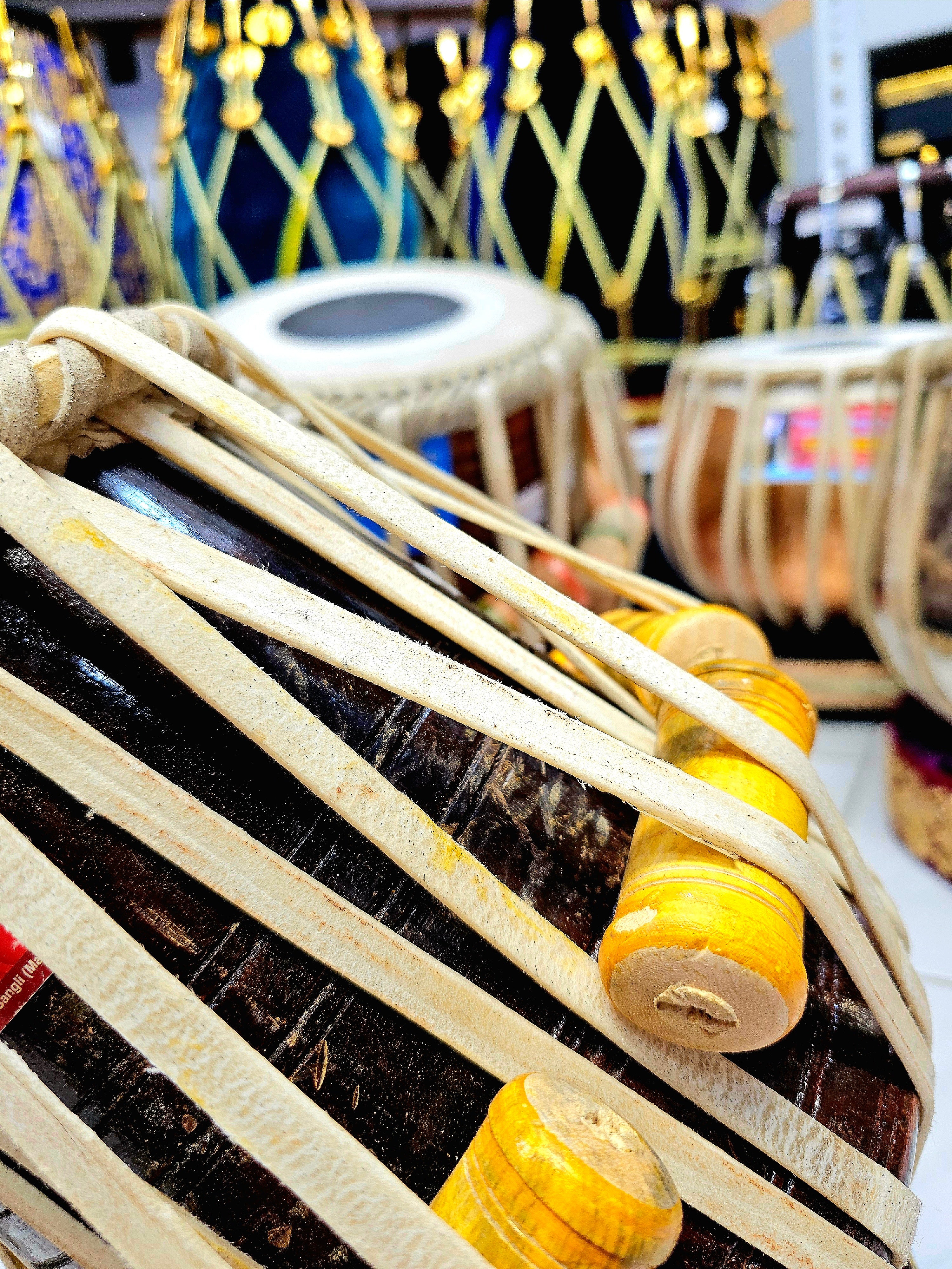 Midnight Harmony Dayan: 5.5" Black Sheesham Qasim Head A/A#/B Dayan *Minor Cosmetic Defects *Gently Used - Image 5