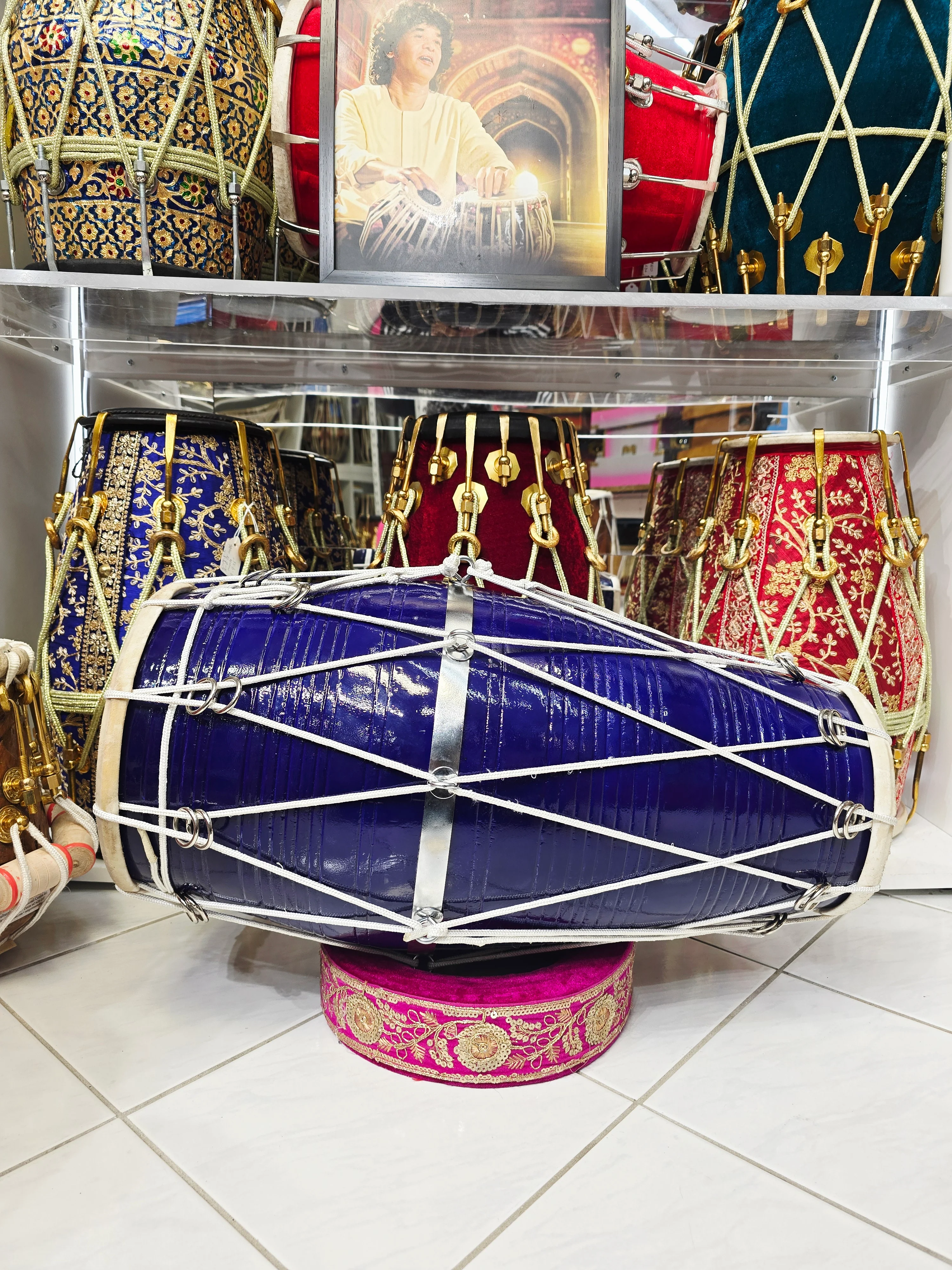 NeelVirasat West Indian Dholak
23" Long | 13.6 lbs Solid Red Sheesham | Gloss Blue Finish - Image 3