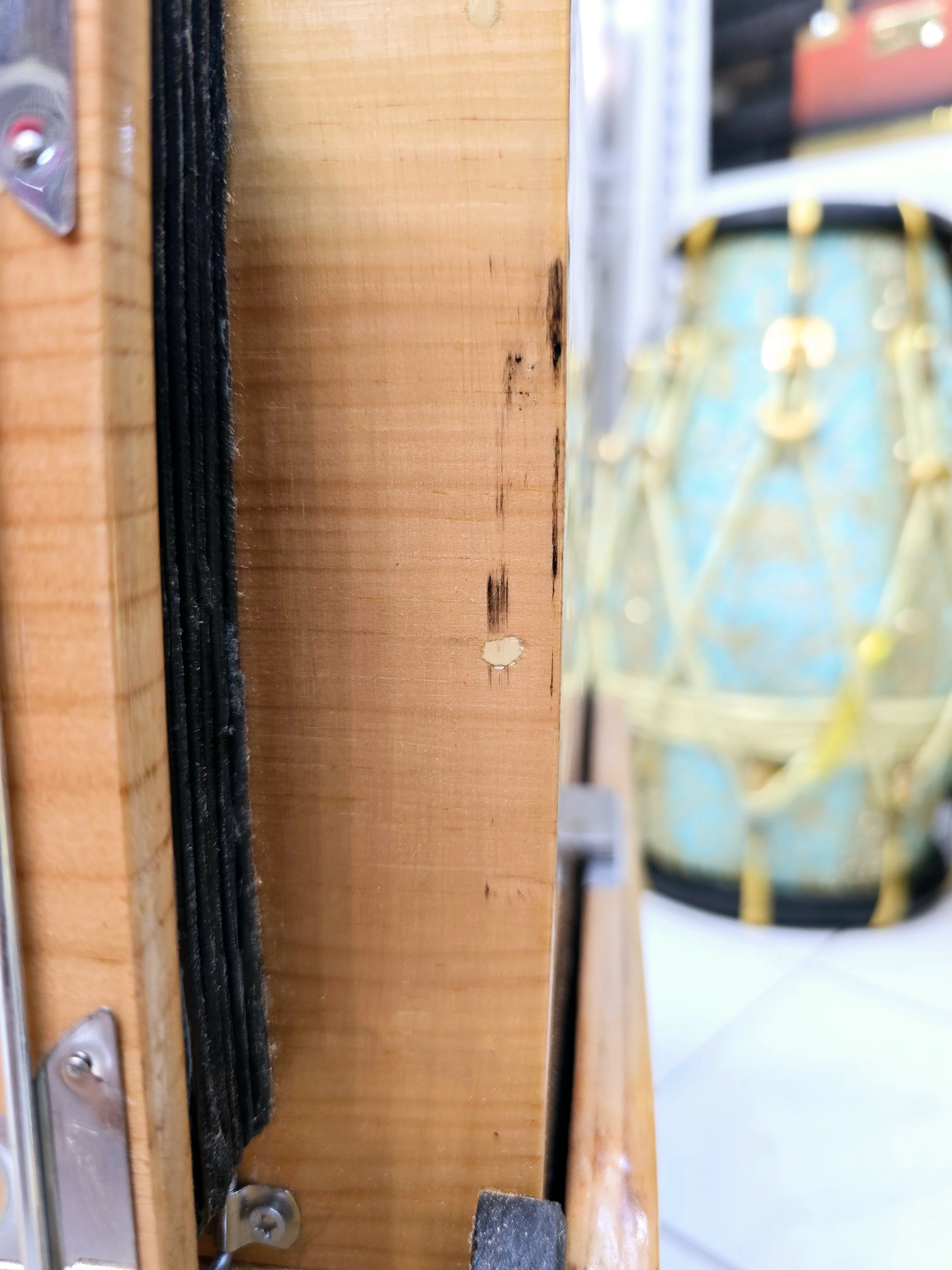 Oak Avanti 42-Key Traveller Harmonium – 2 Reeds, Coupler (Professional) - Image 9