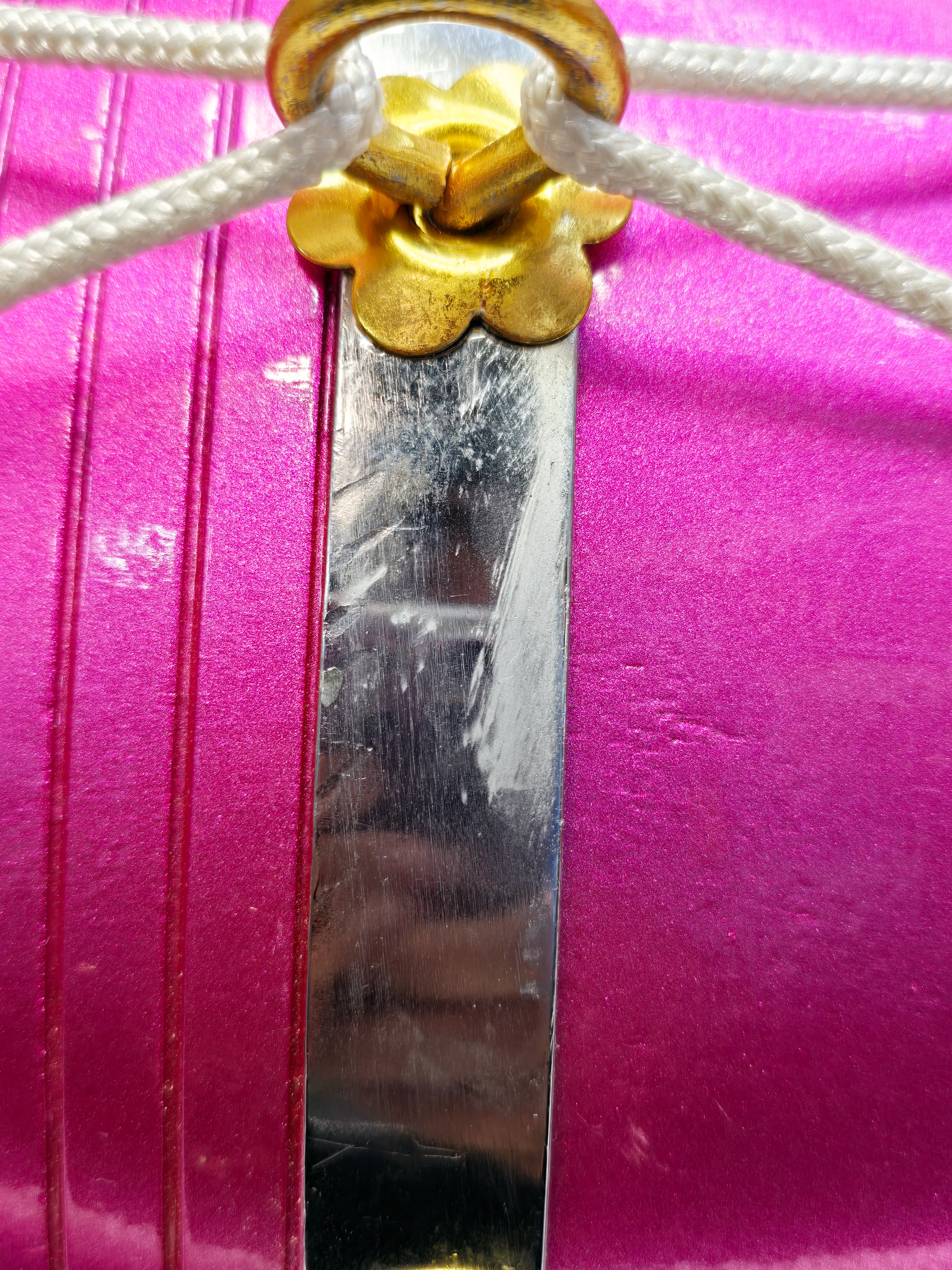 Radiant Rose West Indian Dholak – 20" Red Sheesham, Glossy Sparkling Magenta with White Ropes (Minor Defects) - Image 11