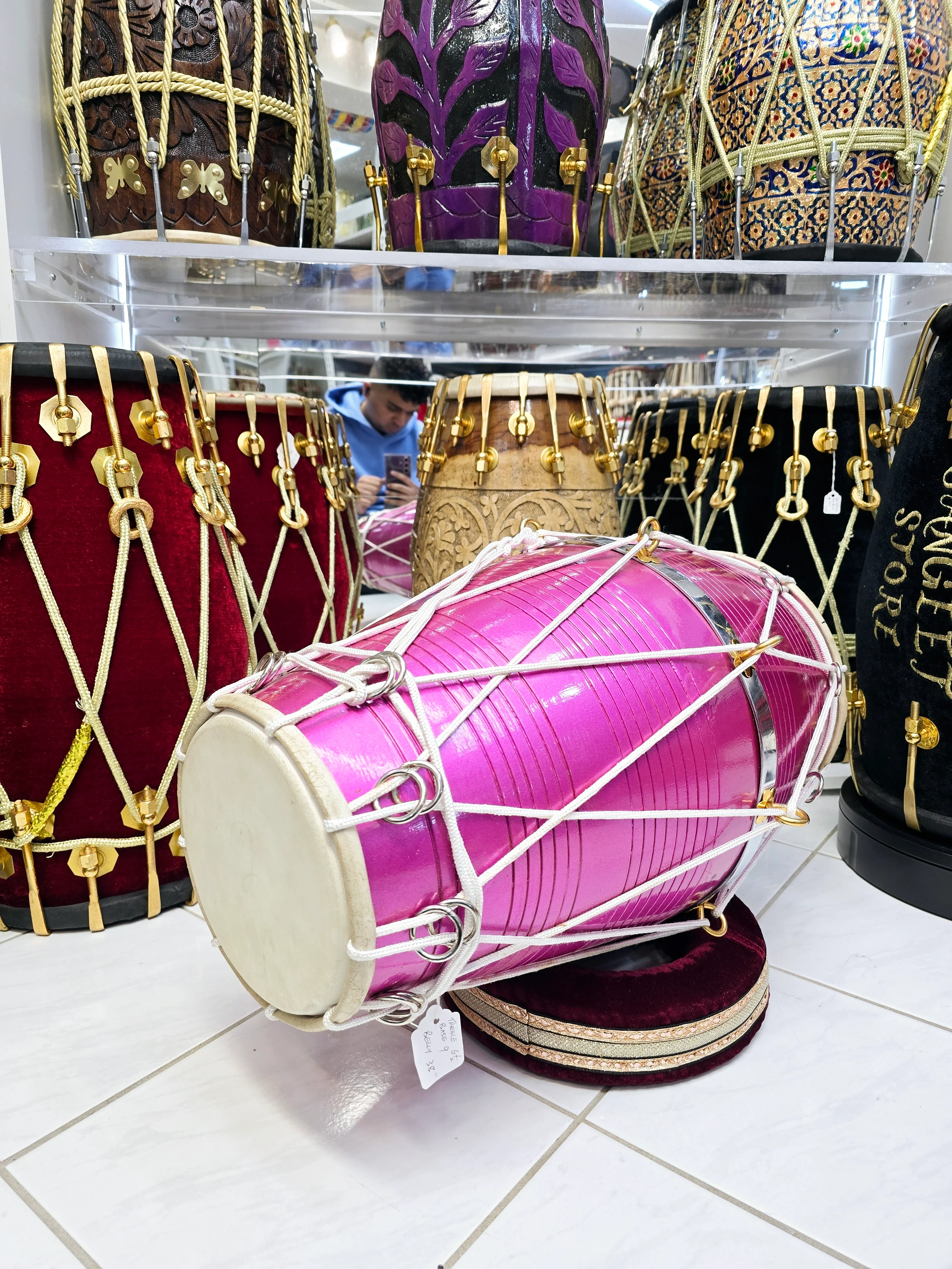 Radiant Rose West Indian Dholak – 20" Red Sheesham, Glossy Sparkling Magenta with White Ropes (Minor Defects) - Image 5