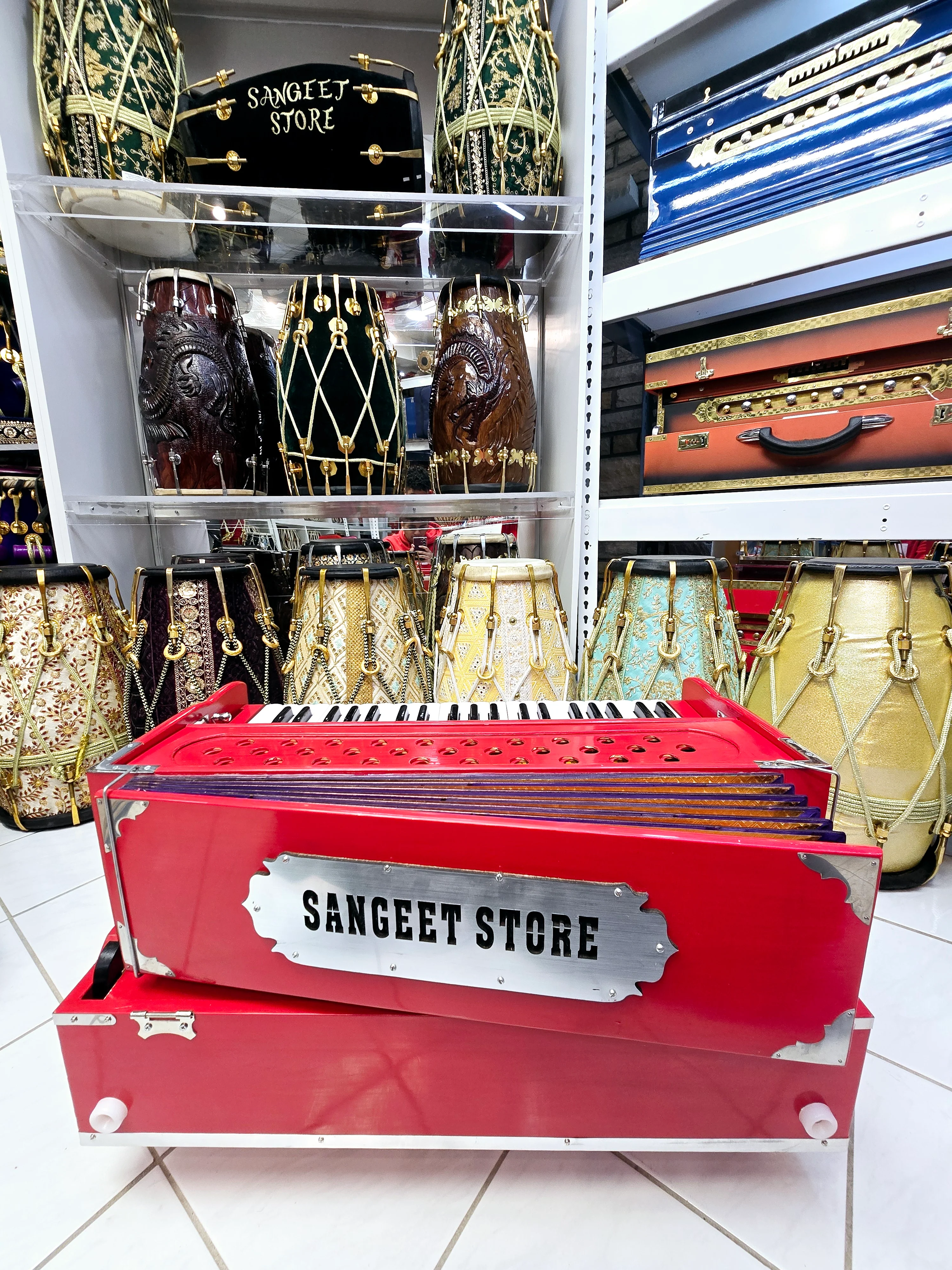 Ruby Param Traveller Harmonium – 2-Reed, Coupler (Minor Cosmetic Defects) - Image 7