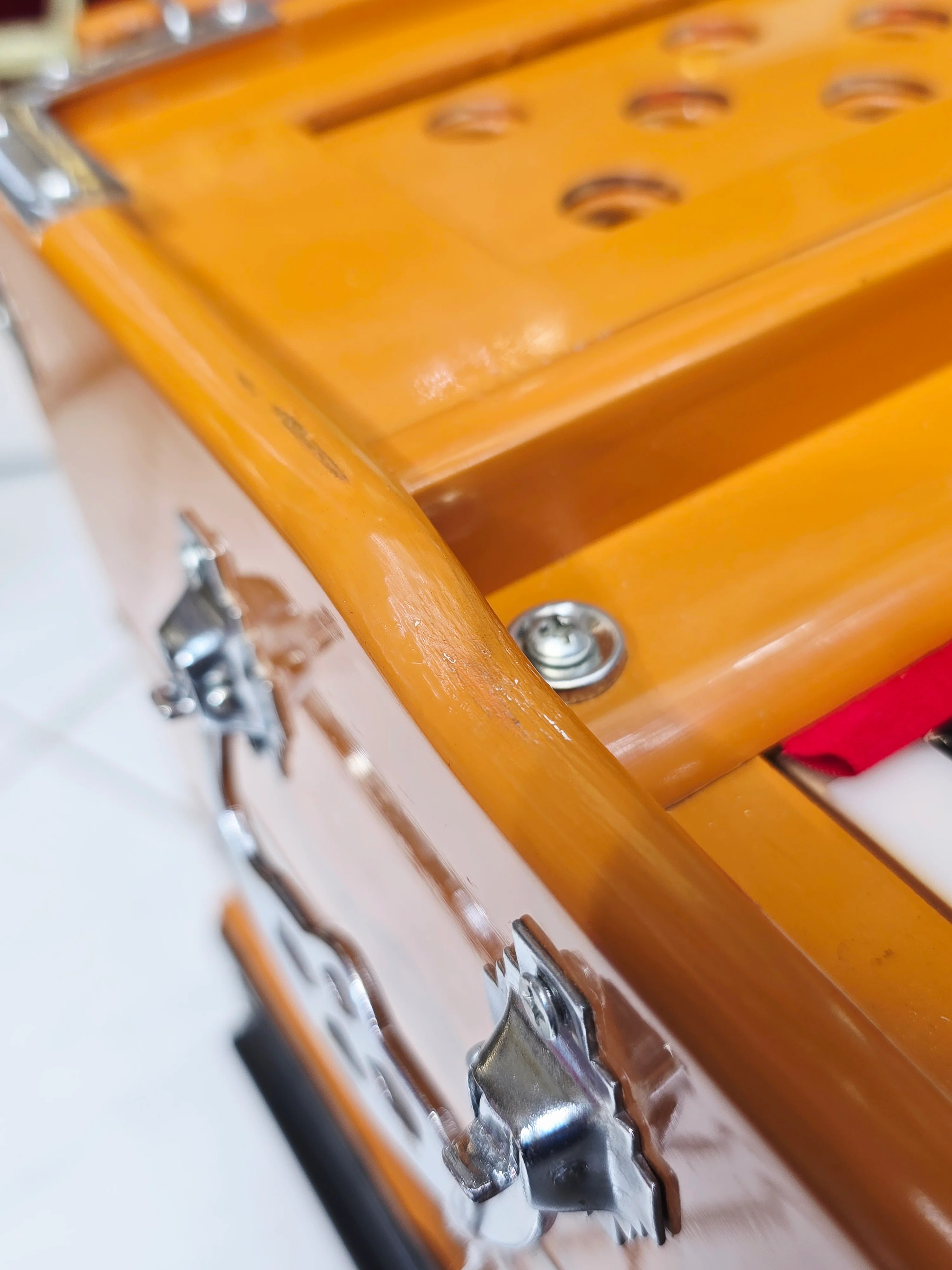 Saffron Symphony: Compact Orange 32 Key Semi-Pro Boxed Harmonium with Coupler (Without Stoppers) *Very Minor Cosmetic Blemishes - Image 12