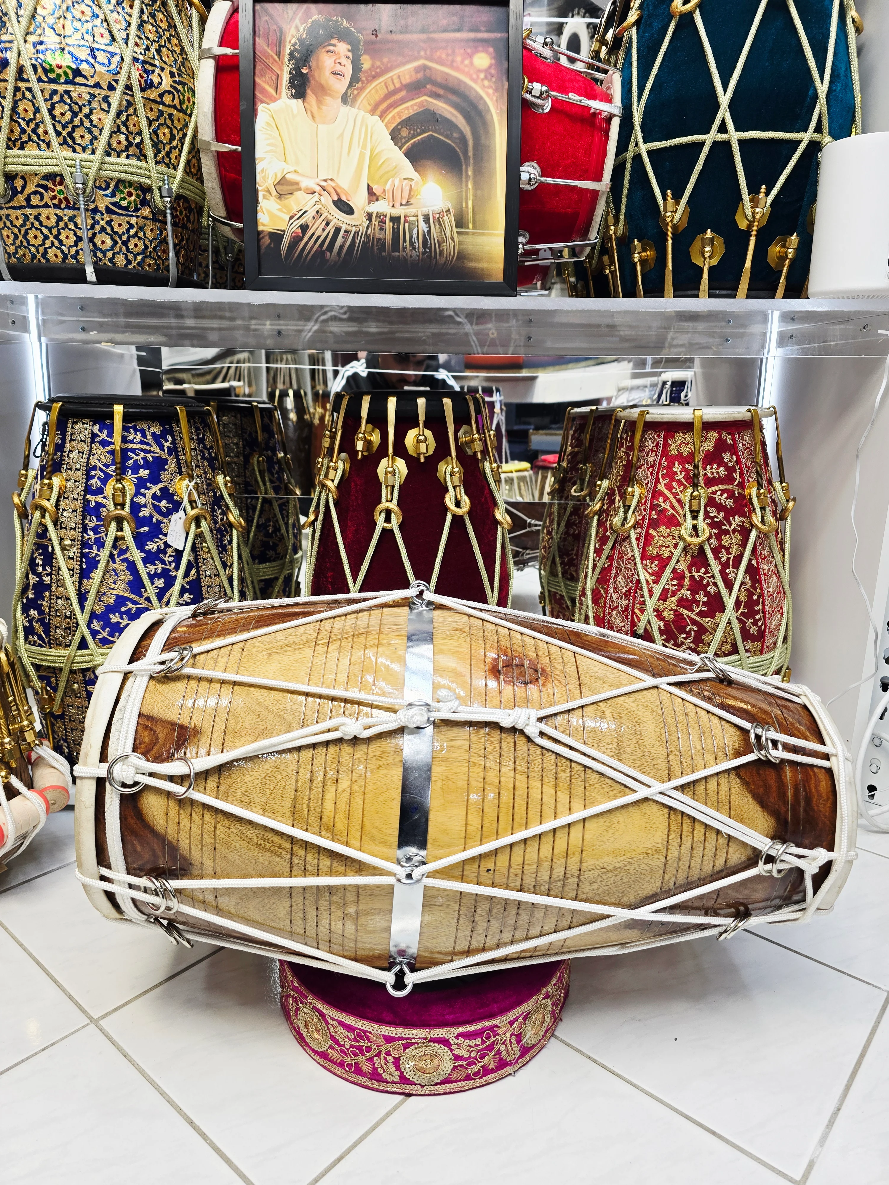 Sandalwave – Traditional West Indian Red Sheesham Dholak | 23.25″ Length | 17.4 lbs | Exceptional Tone - Image 3