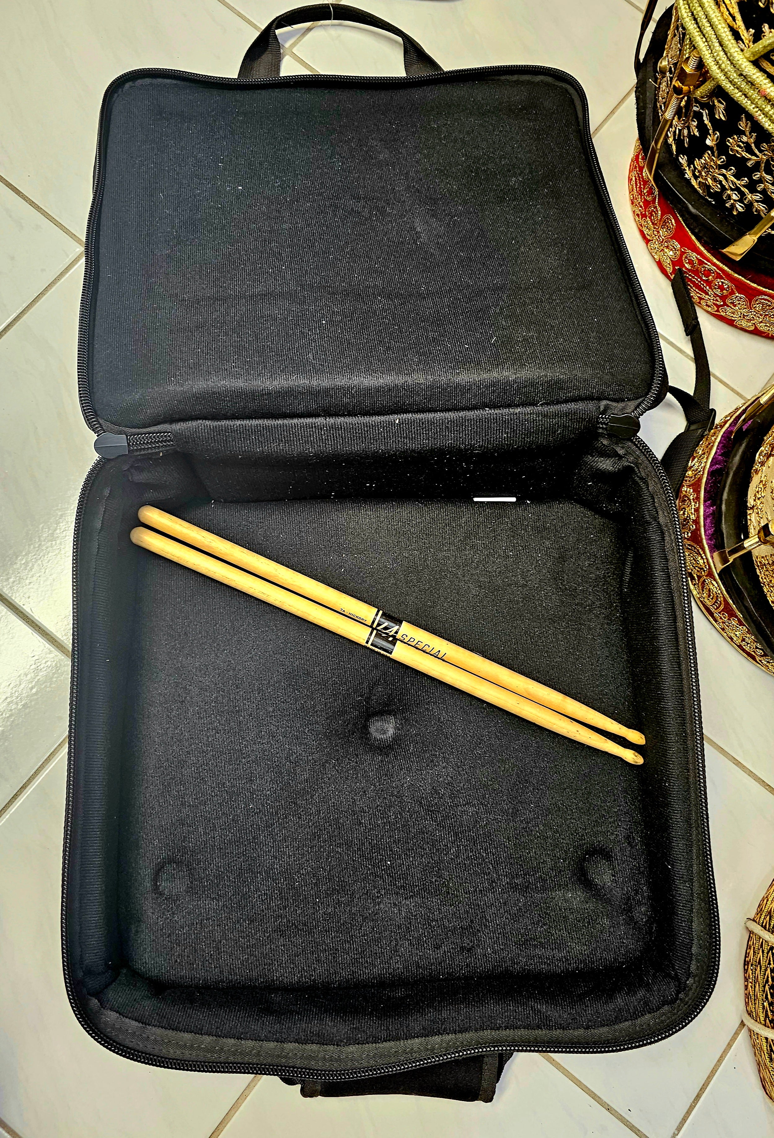 Sonic Explorer: Roland SPD-SX Sampling Pad - Your Gateway to Limitless Drum Expression * Used* - Image 5