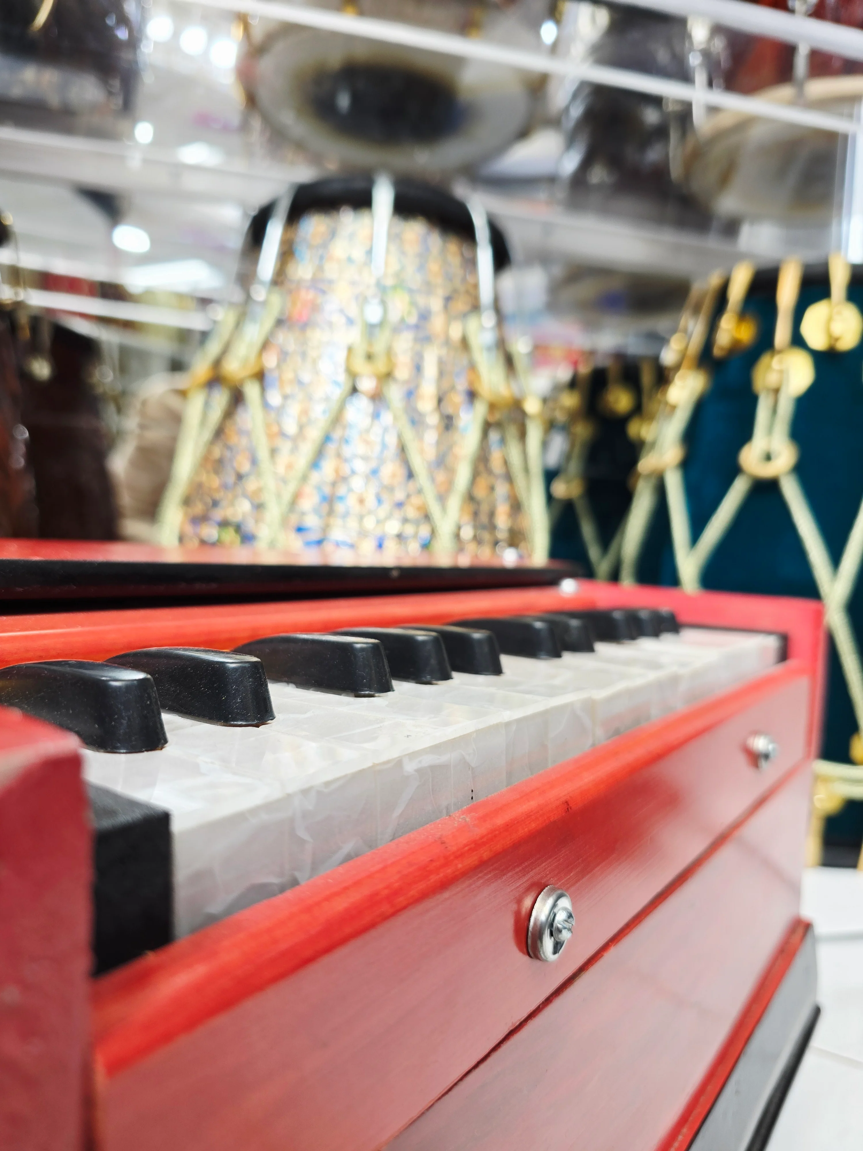 Sunset Serenade: Red-Orange Toddler Harmonium *Cosmetic Defects + Space between keys - Image 3