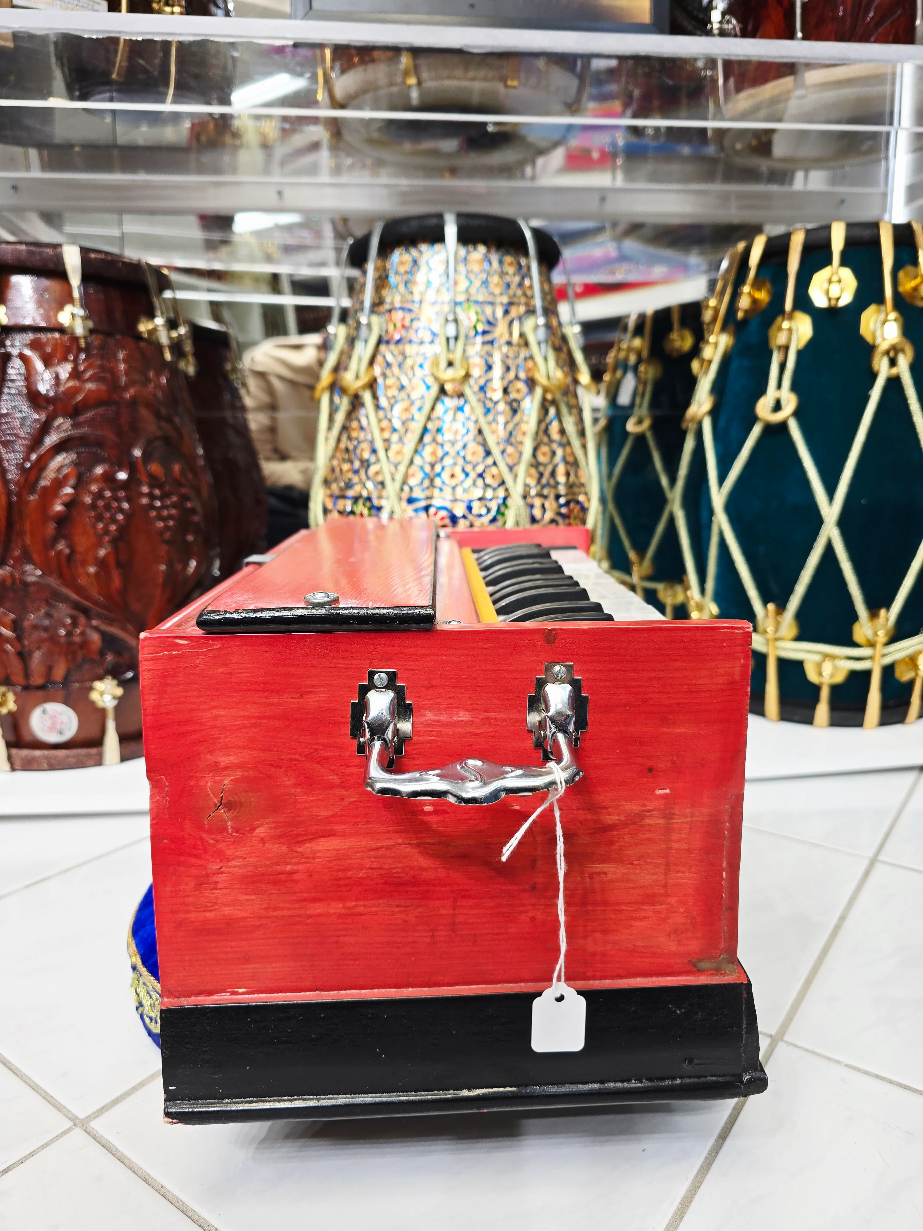 Sunset Serenade: Red-Orange Toddler Harmonium *Cosmetic Defects + Space between keys - Image 4