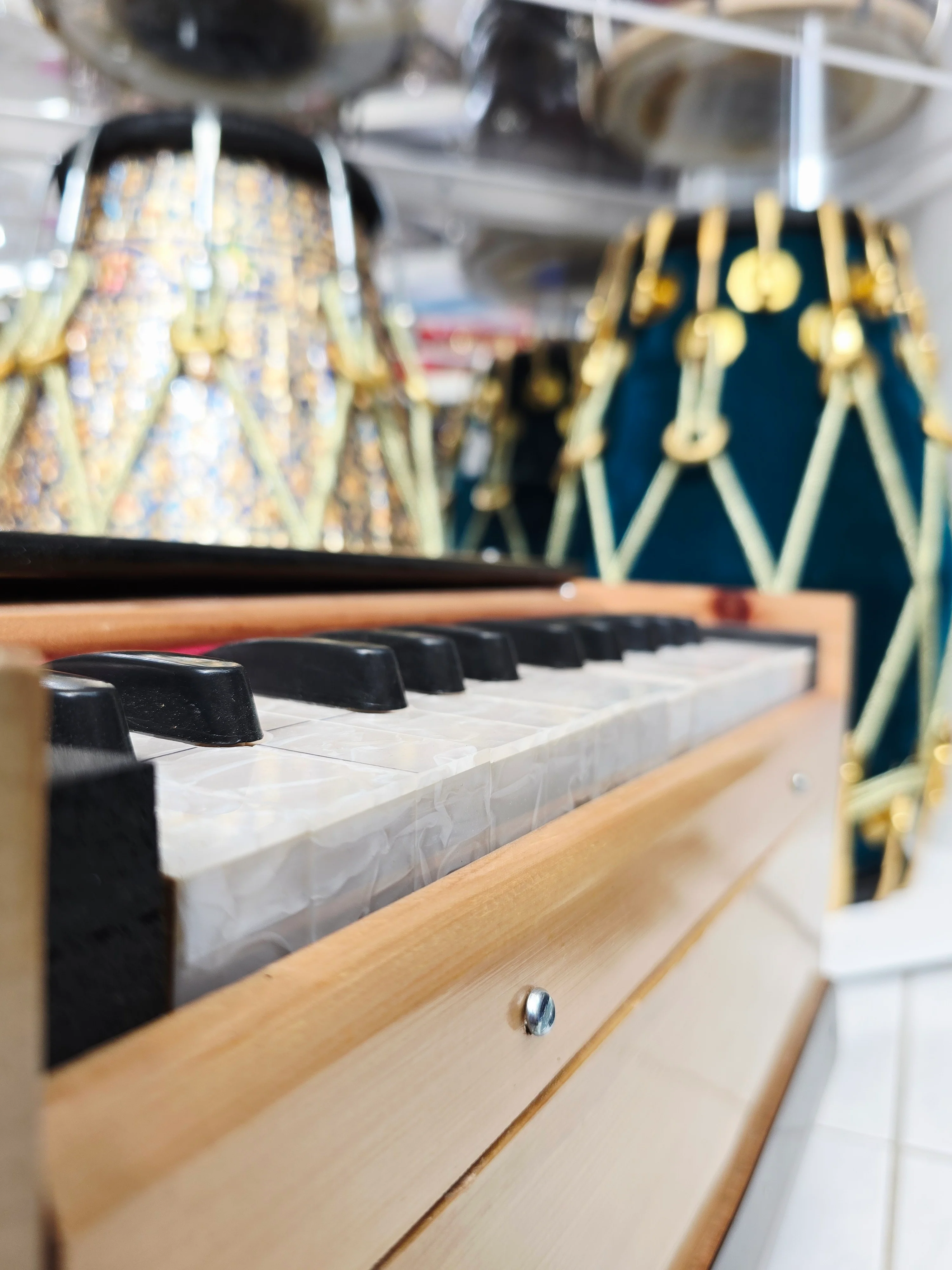 Tiny Virtuoso: Traditional Playable Wooden Toddler Harmonium *Minor Cosmetic Defects + Space between keys* - Image 3